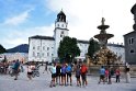 Tutto il nostro gruppo sulla piazza del Duomo di Salisburgo (A)